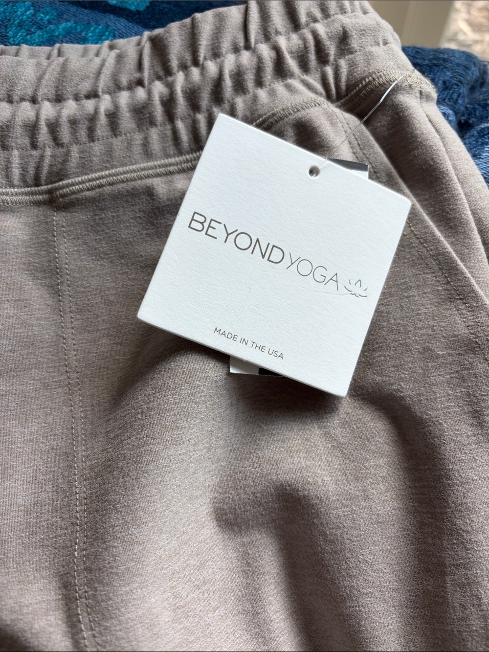 Beyond Yoga Women's Taupe Jogger Pants